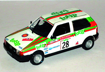 FIAT UNO in scala 1:43