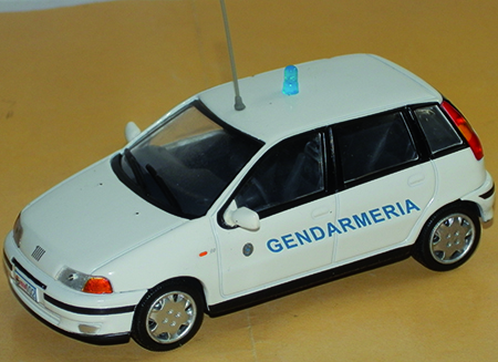 FIAT GRANDE PUNTO in scala 1:43