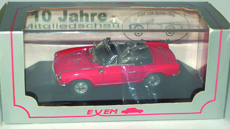 FIAT 124 CABRIO in scala 1:43