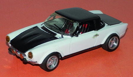 FIAT 124 CABRIO