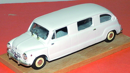LIMOUSINE in scala 1:43