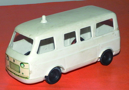 FIAT 600 T/850 T 1:43 scale