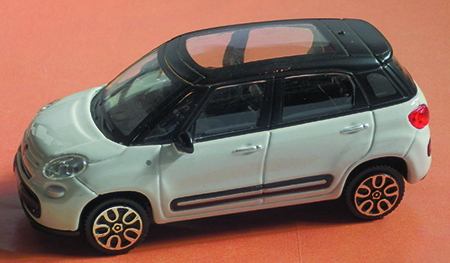 FIAT 500 LUNGA 1:43 scale