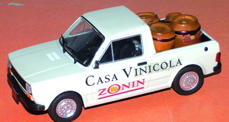 FIAT 127 FURGONE 1:43 scale