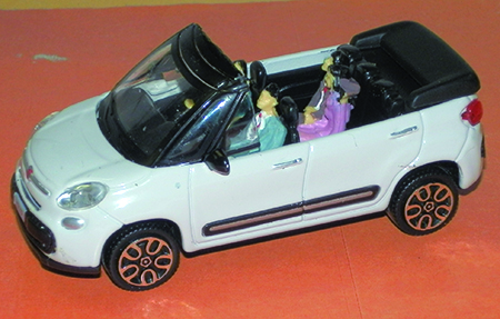 FIAT 500 LUNGA in scala 1:43