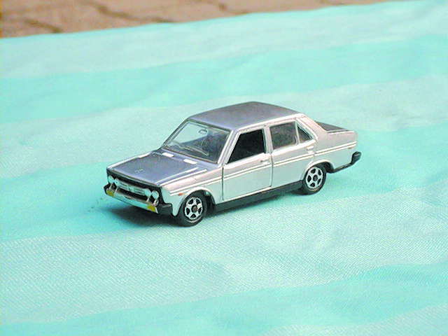 FIAT 131 1:43 scale