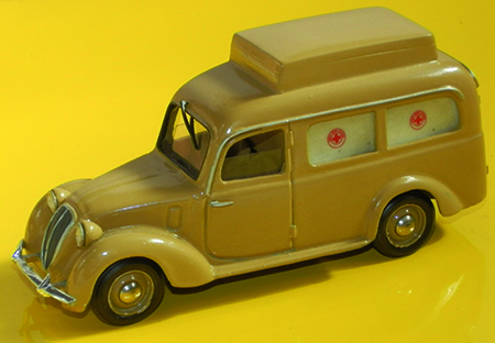 FIAT AMBULANZE in scala 1:43