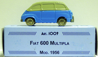 FIAT 600 MULTIPLA in scala 1:76