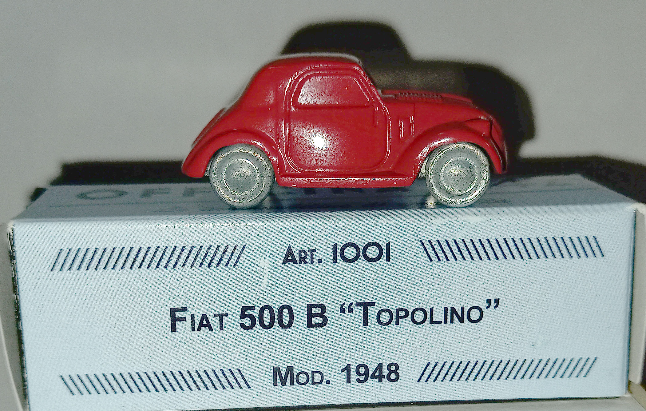 OFFICINA 942 1:76 scale