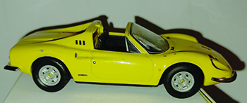 FIAT DINO in scala 1:43