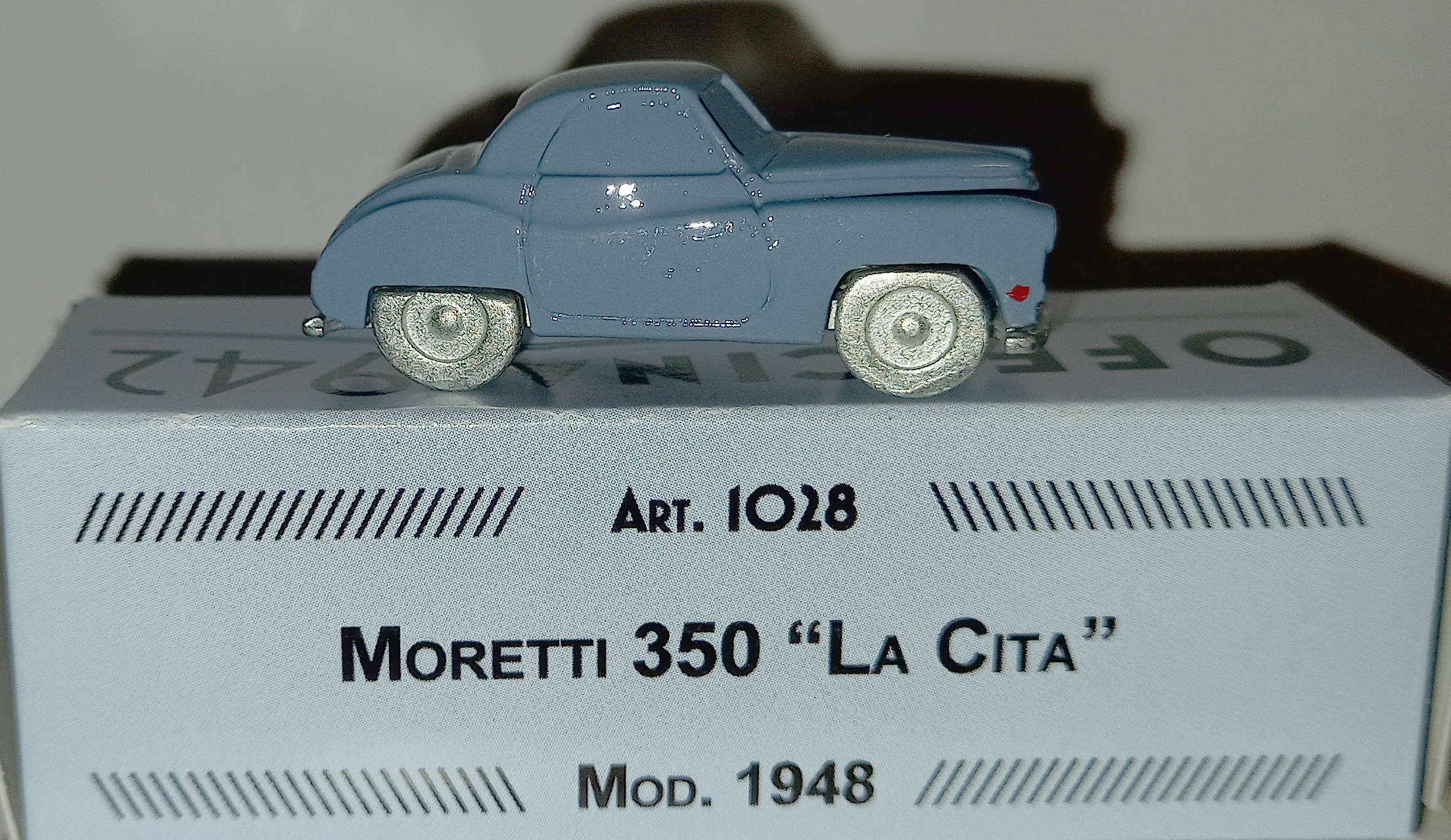 OFFICINA 942 in scala 1:76