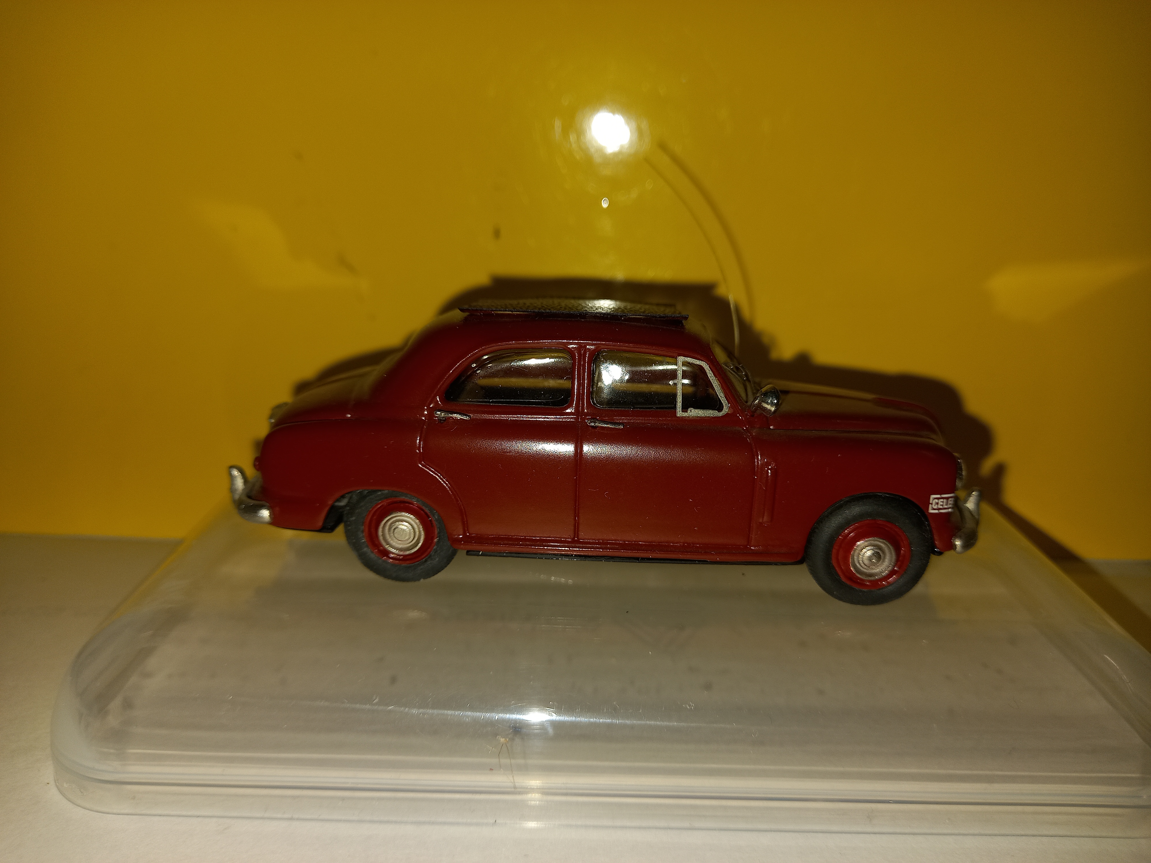 FIAT 1400 in scala 1:43