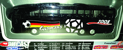 AUTOBUS in scala 1:43