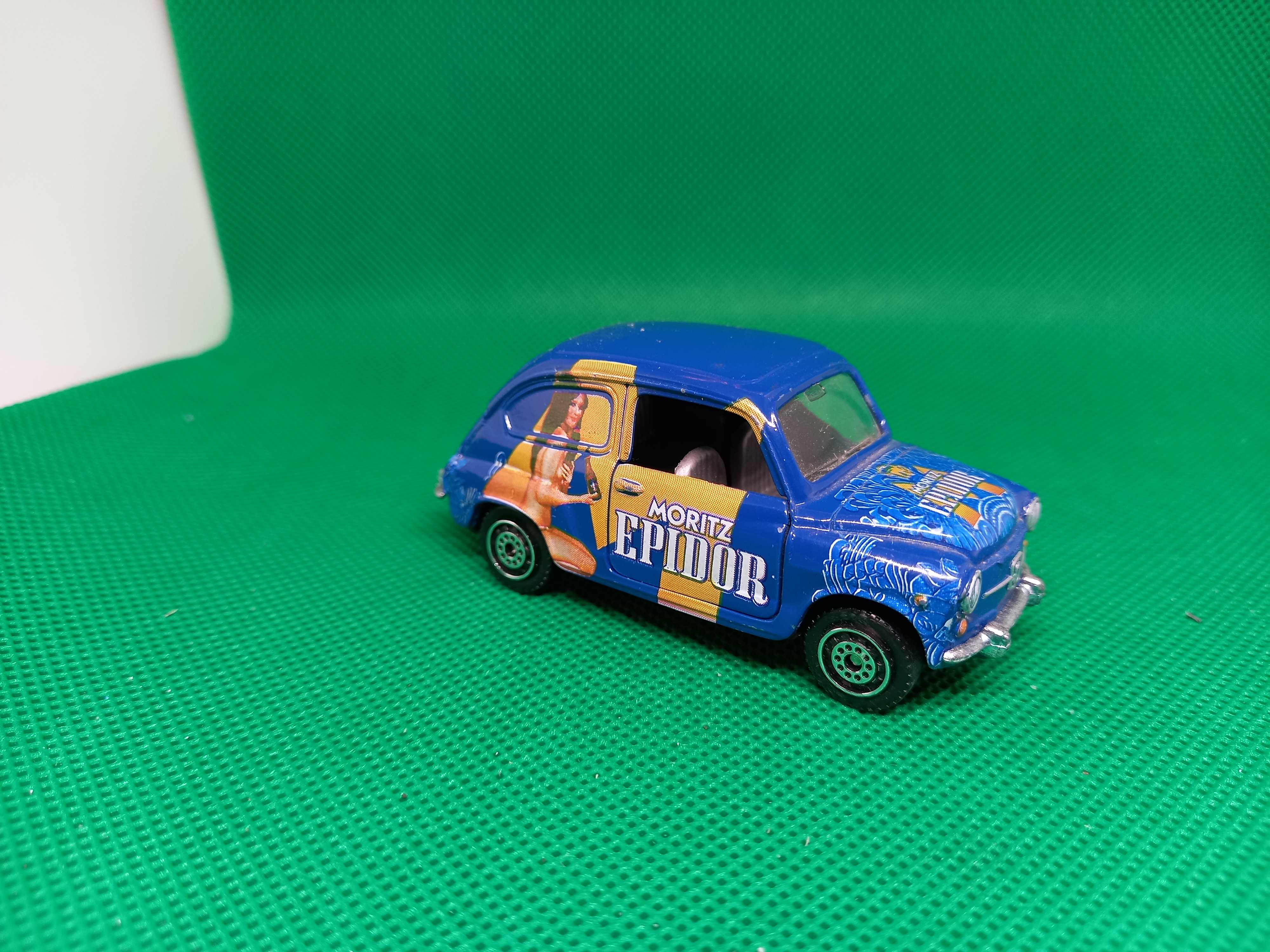 FIAT 600 in scala 1:43