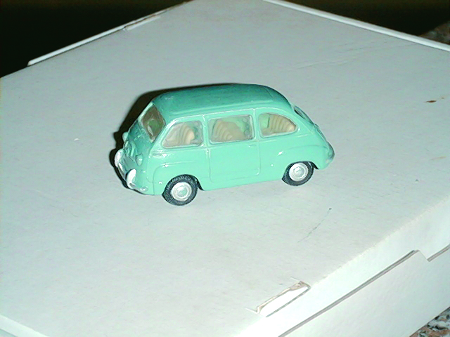 FIAT MULTIPLA in scala 1:43