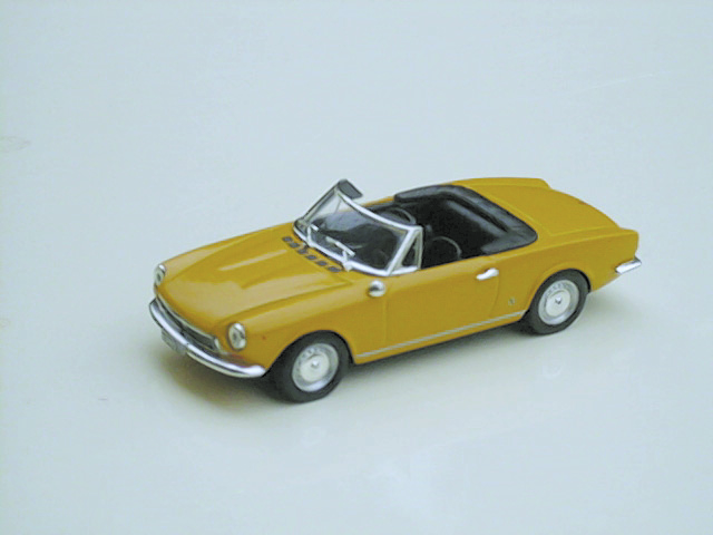 SEAT 124 CABRIO
