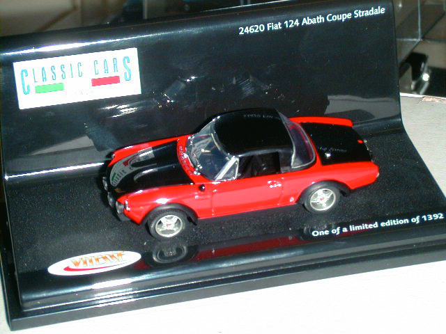 FIAT ABARTH 124 SPIDER in scala 1:43