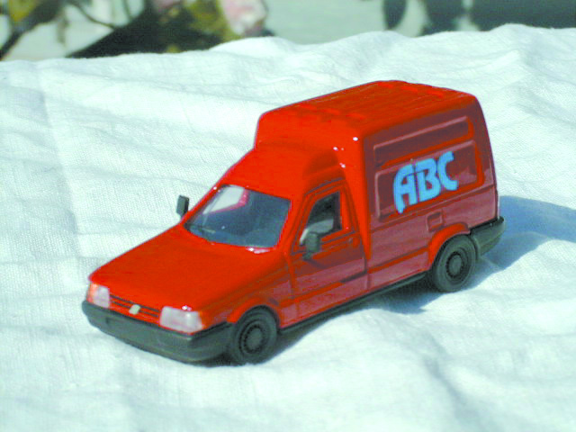 FIAT FIORINO 1:43 scale