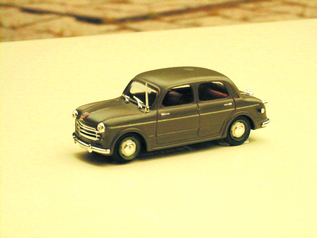FIAT 1100/103 1:43 scale