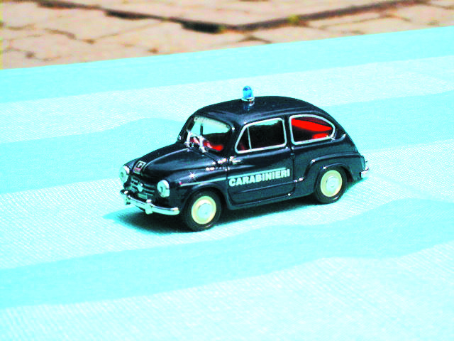 FIAT 600 1:43 scale