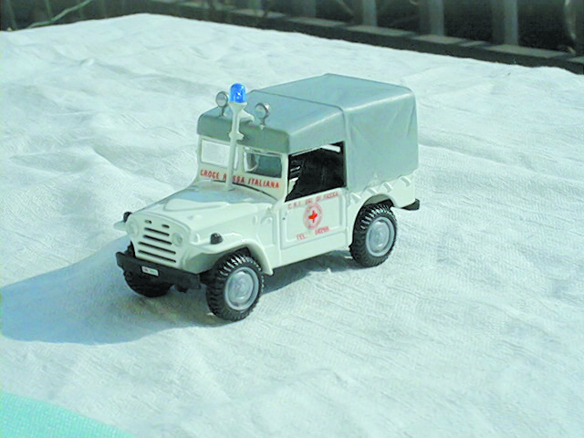 IVECO CAMPAGNOLA 1:43 scale