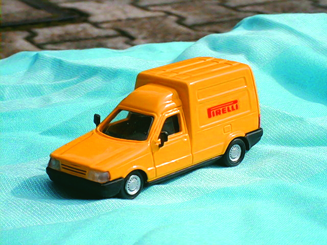 FIAT FIORINO 1:43 scale