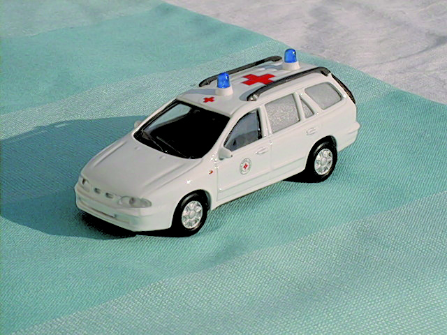 FIAT AMBULANZE in scala 1:43