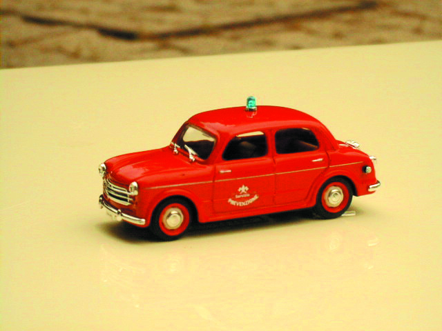 FIAT 1100/103 in scala 1:43