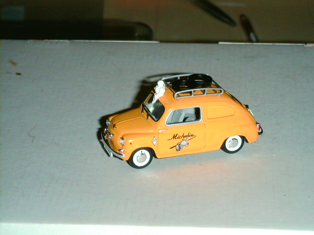 FIAT 600