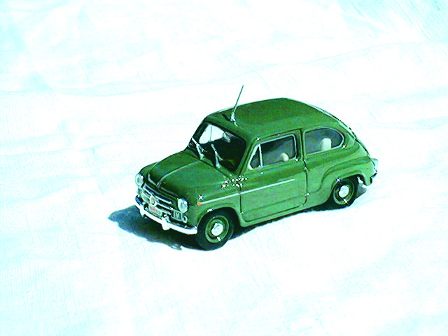 FIAT 600 in scala 1:43