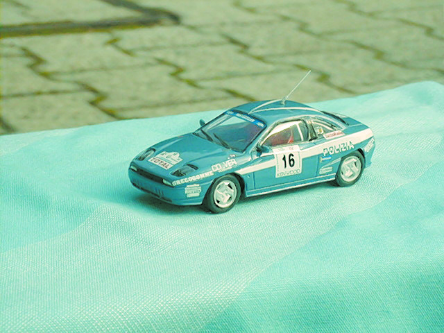 FIAT 2000 1:43 scale