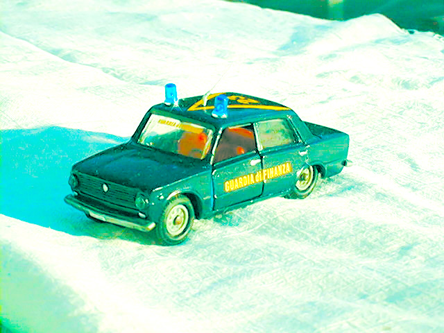 FIAT 124 in scala 1:43