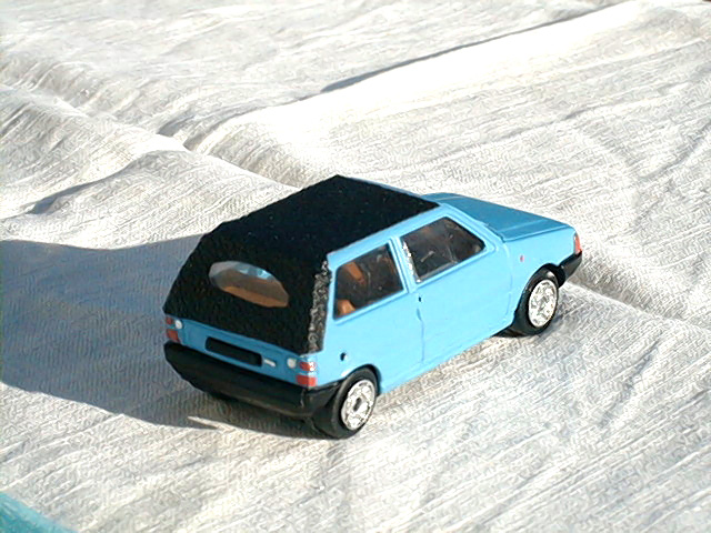FIAT UNO 1:43 scale