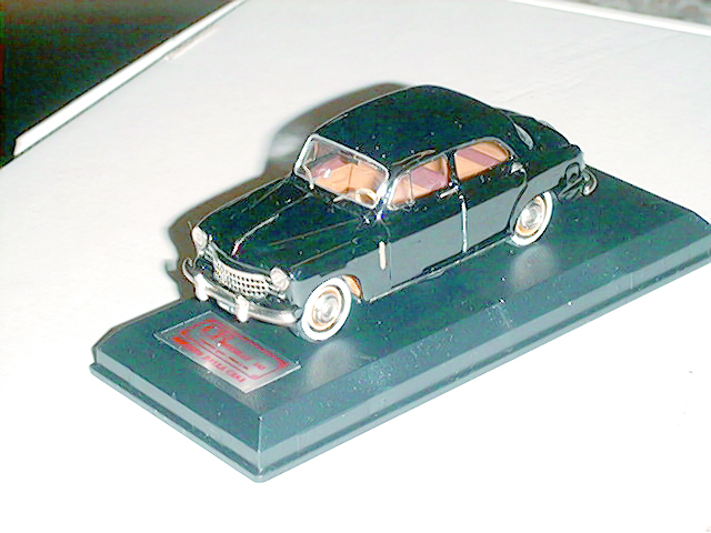 FIAT 1400 in scala 1:43
