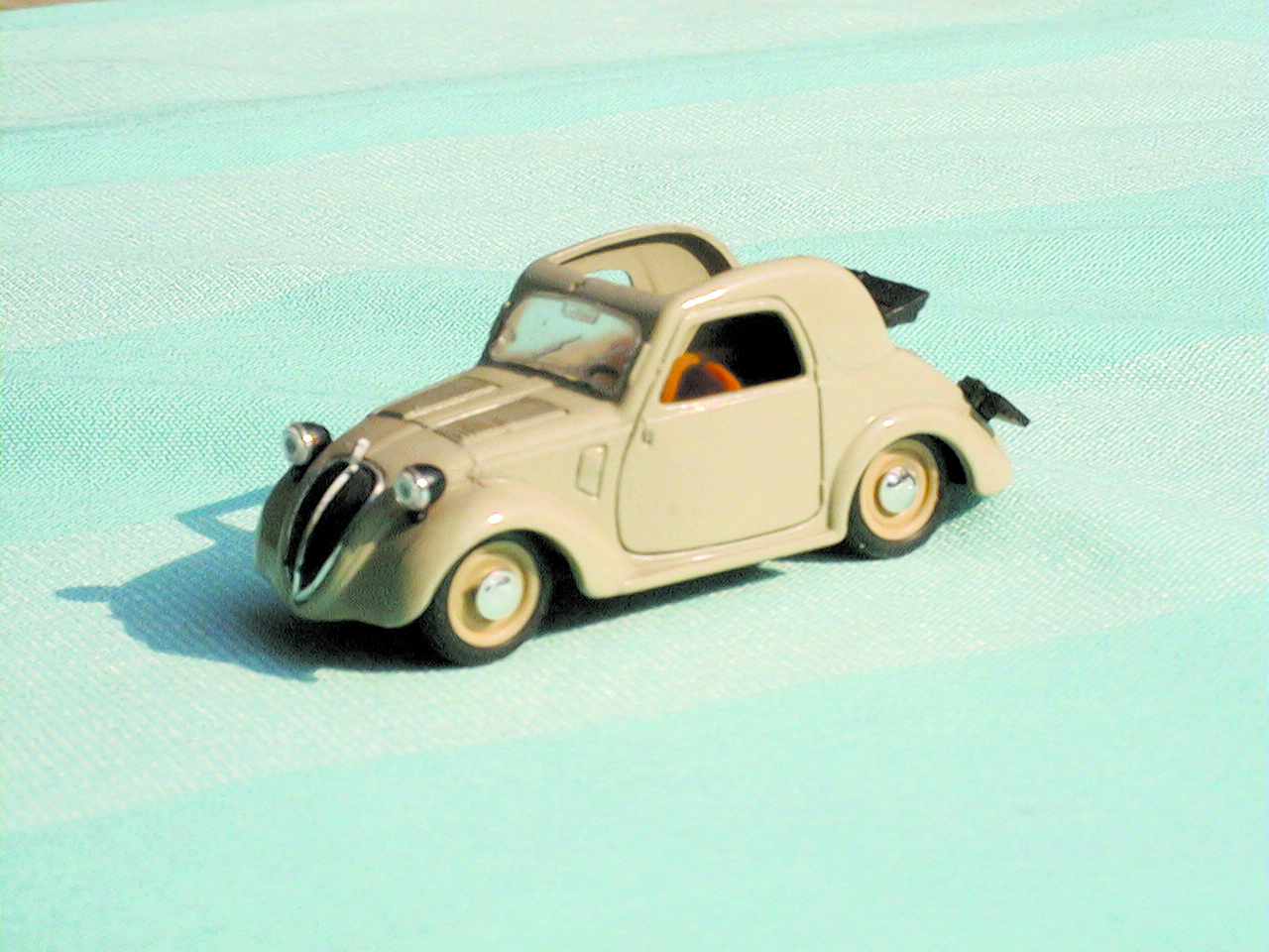FIAT 500 A TOPOLINO in scala 1:43