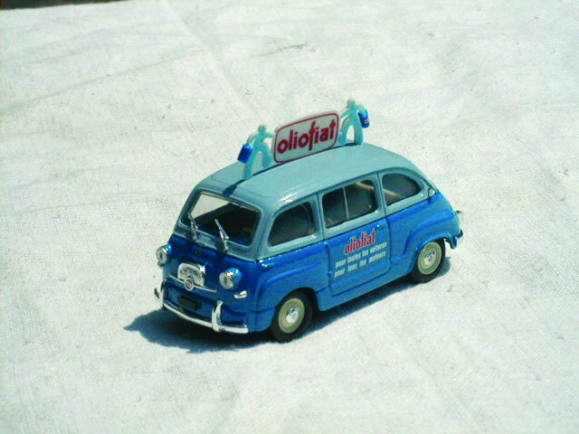 FIAT MULTIPLA in scala 1:43