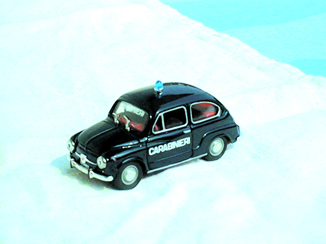 FIAT 600 1:43 scale