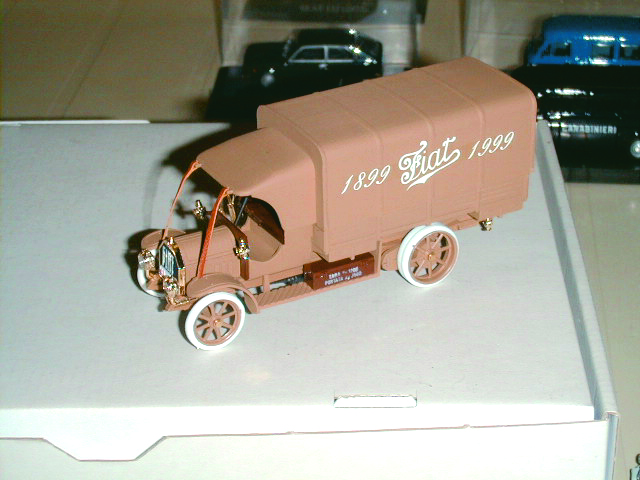 FIAT BL 18 AUTOCARRI in scala 1:43