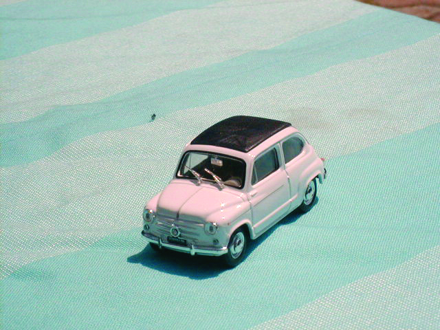 FIAT 600 in scala 1:43