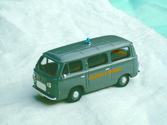 FIAT 600 T/850 T in scala 1:43