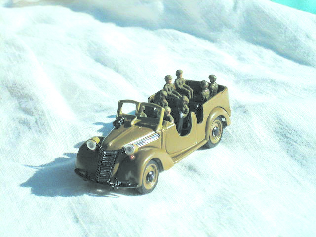 FIAT 1100 CABRIO 1:43 scale
