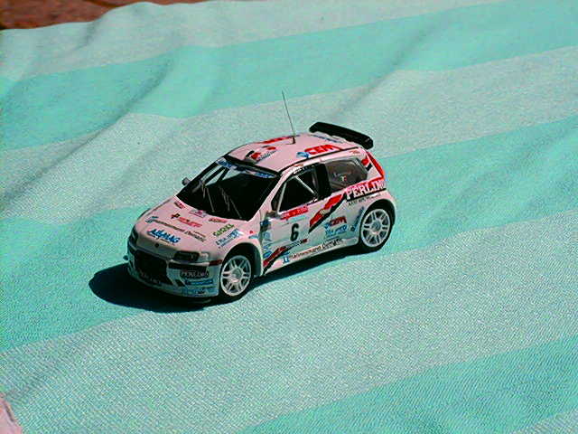 FIAT PUNTO in scala 1:43