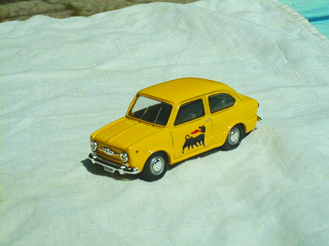 FIAT 850 in scala 1:43