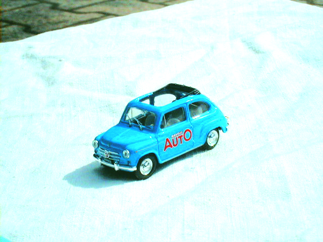 FIAT 600 1:43 scale