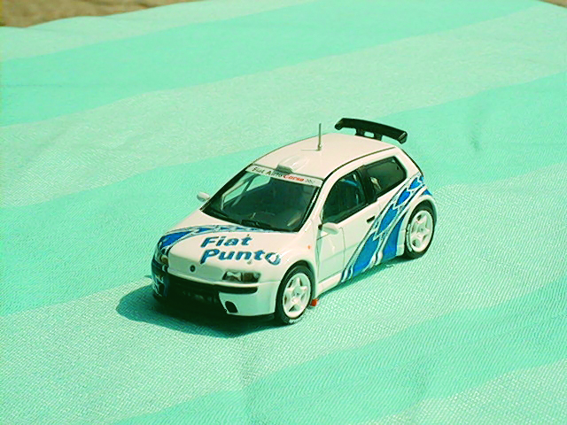FIAT PUNTO in scala 1:43