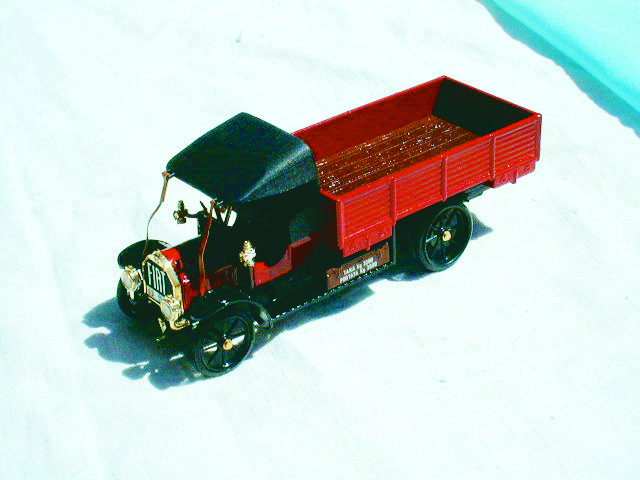 FIAT BL 18 AUTOCARRI in scala 1:43