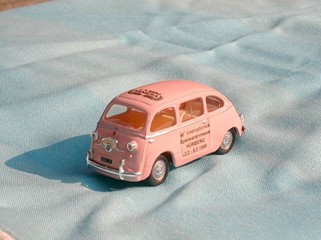 FIAT MULTIPLA in scala 1:43
