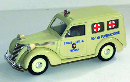 FIAT AMBULANZE in scala 1:43