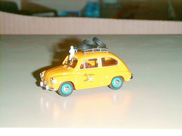FIAT 600 1:43 scale