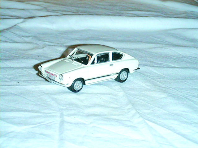 FIAT 850 in scala 1:43
